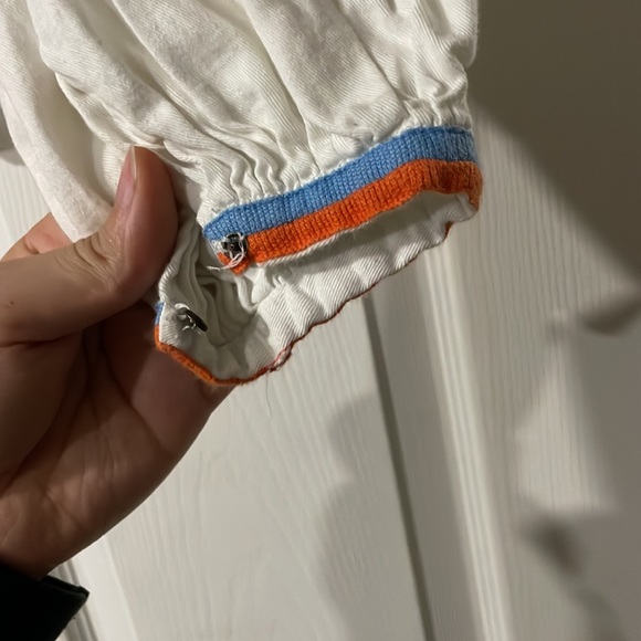 Urban Outfitters cropped long sleeve - Picture 2 of 6